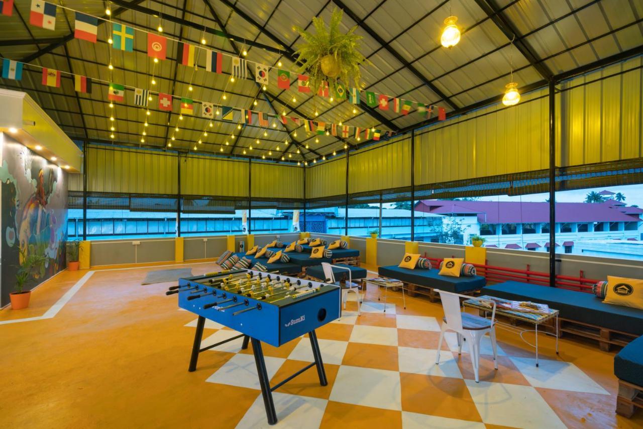The Hosteller Fort Kochi Bagian luar foto